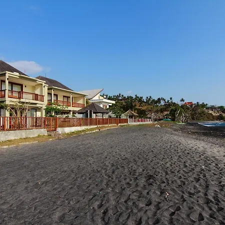 Villa Pantai Senggigi